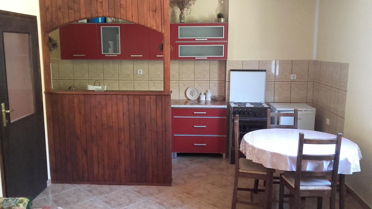 Apartment Dubrava Tivat Eksteriør bilde
