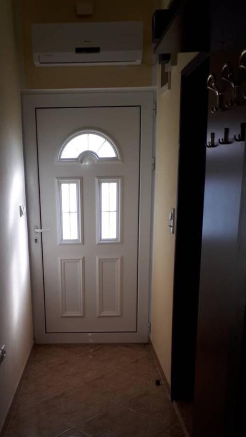Apartment Dubrava Tivat Eksteriør bilde