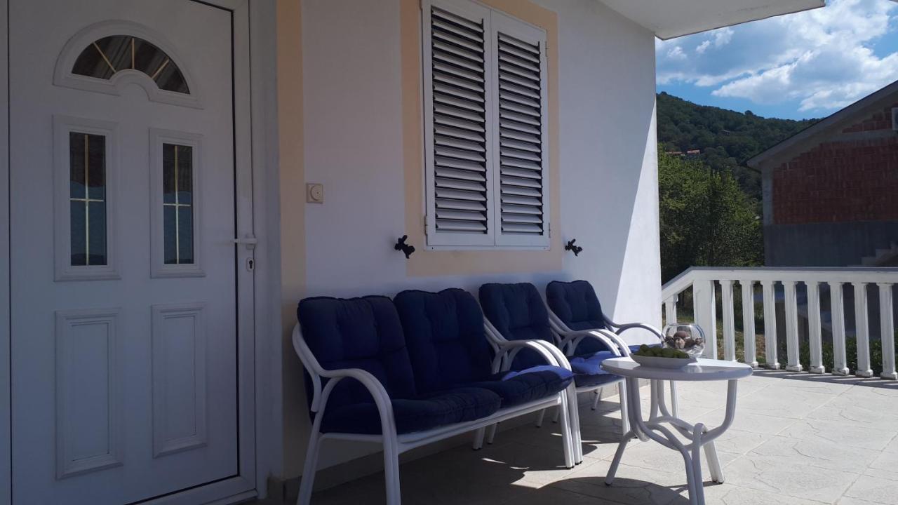 Apartment Dubrava Tivat Eksteriør bilde